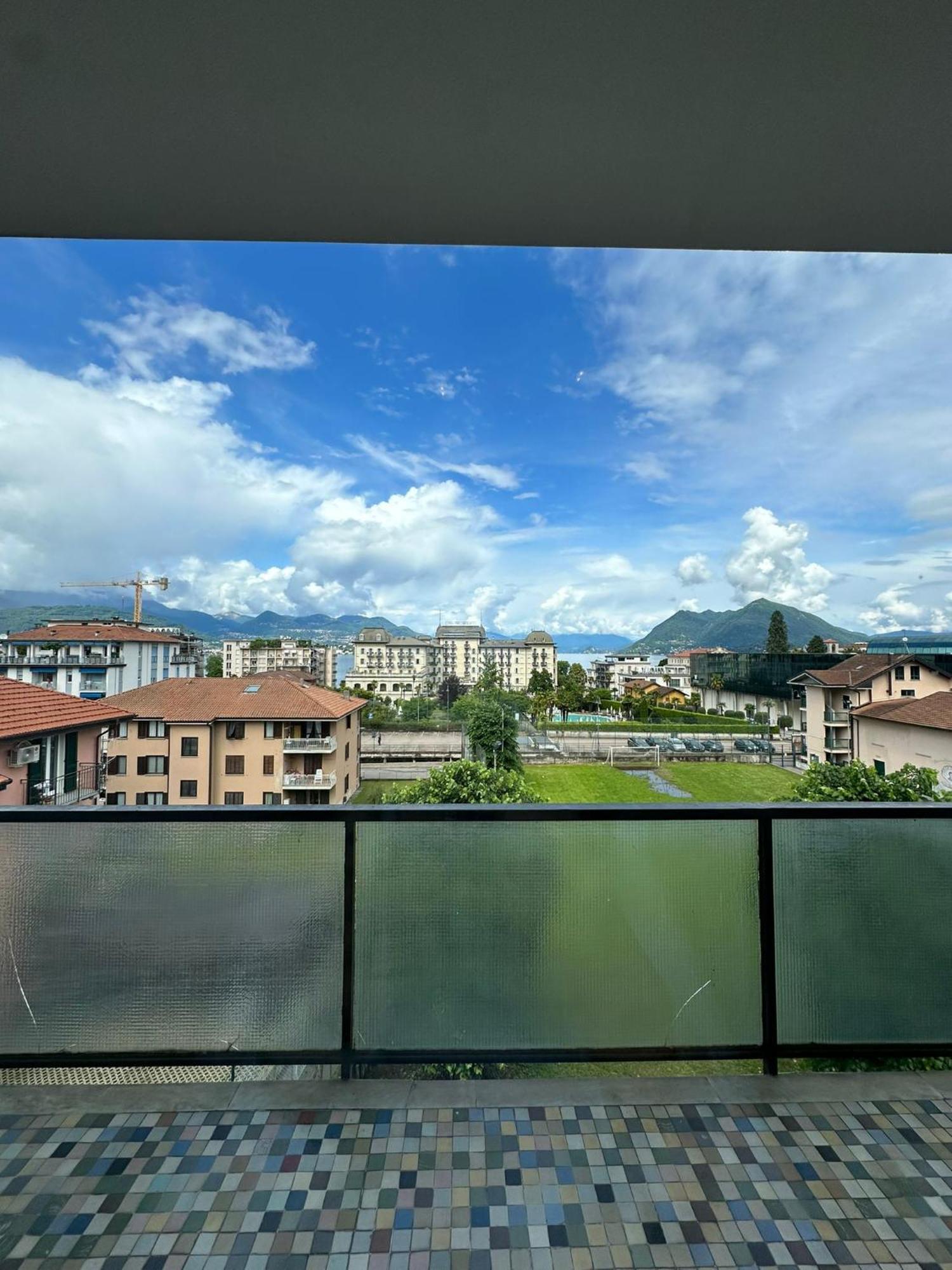 Fioriris Del Lago Apartment Stresa Ngoại thất bức ảnh